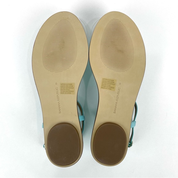 Banana Republic Mariah T-strap Sandal Flat Blue Leather Gold Chain Womens 8 - Picture 8 of 15